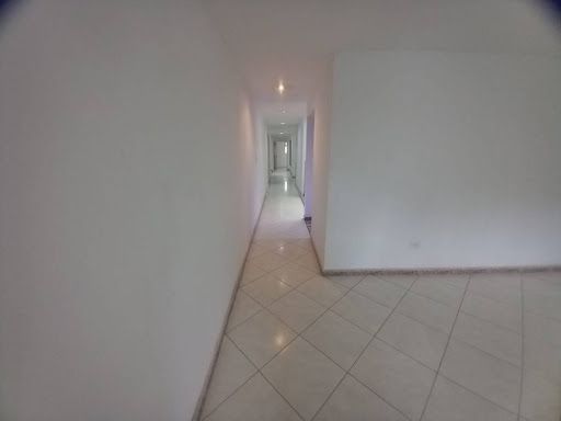 Casa en arriendo Antioquia Medellín Boston 90 m2 Habitaciones 4 Baños 2 Garajes 0 Precio $2500000