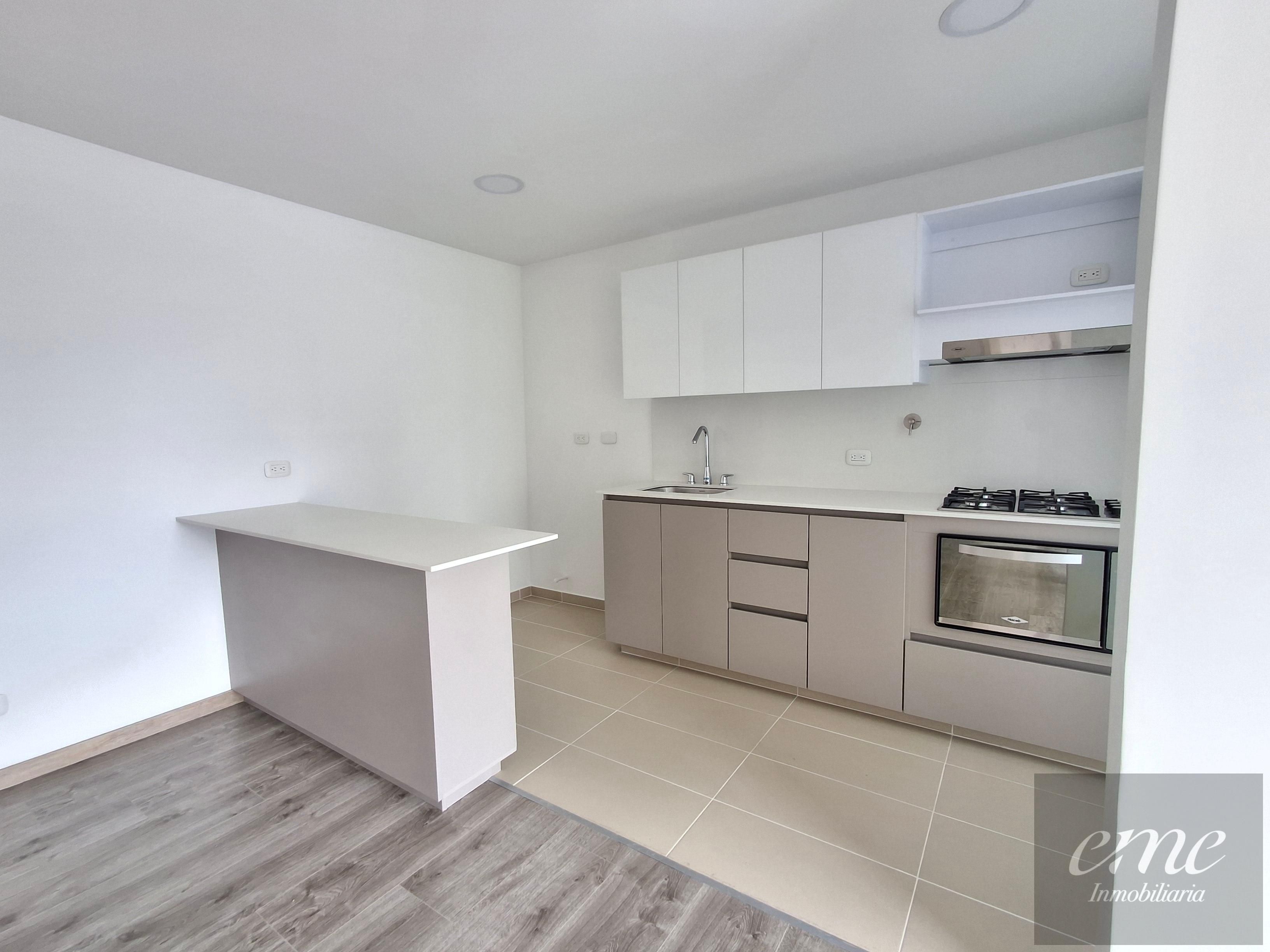 Apartamento en arriendo Antioquia Sabaneta Los Alcázares 70 m2 Habitaciones 2 Baños 2 Garajes 1 Precio $2900000