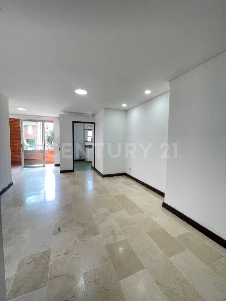 Apartamento en arriendo Antioquia Medellín Laureles 73 m2 Habitaciones 2 Baños 2 Garajes 1 Precio $3200000