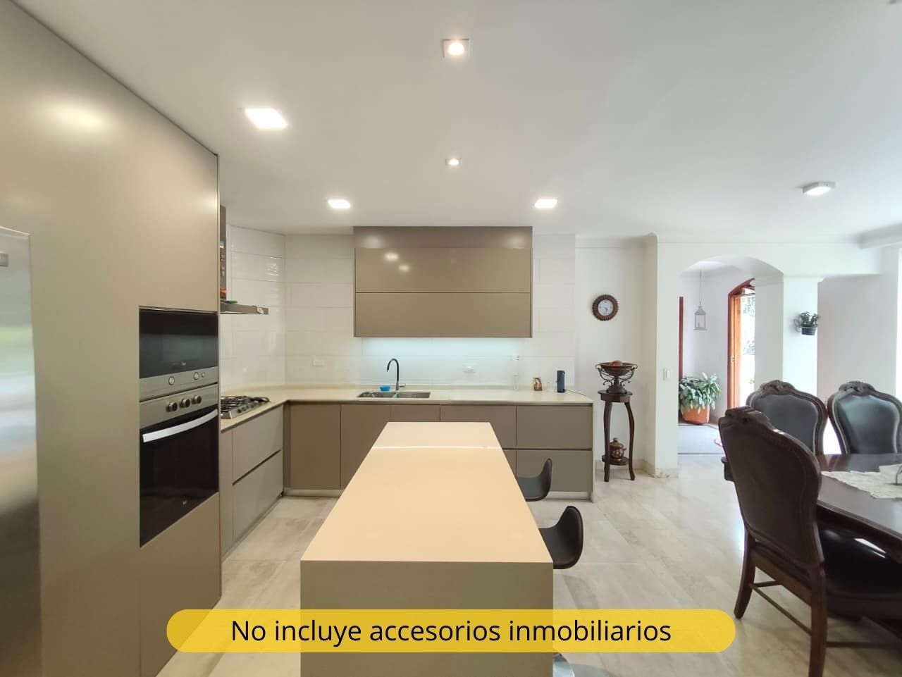 Casa en arriendo Risaralda Pereira Quintanar Del Cerro I 220 m2 Habitaciones 3 Baños 4 Garajes 2 Precio $7200000