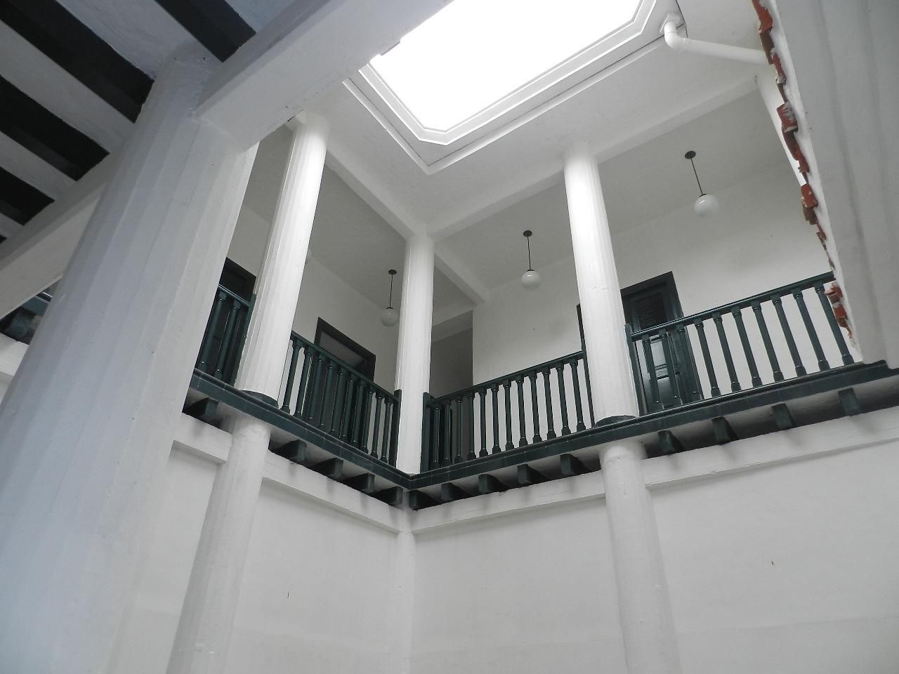 Casa en arriendo Valle Del Cauca Cali La Merced 360 m2 Habitaciones 6 Baños 3 Garajes 0 Precio $10600000