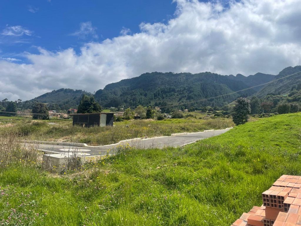 Lote en venta Cundinamarca Sesquilé Sesquile 0 m2 Habitaciones 0 Baños 0 Garajes 0 Precio $160000000