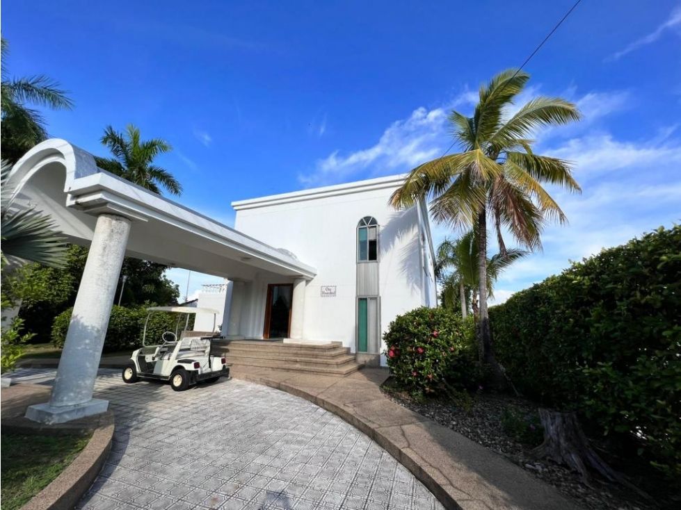 Casa en venta Cundinamarca Girardot Cn Campestre El Peñon Sc I 500 m2 Habitaciones 4 Baños 5 Garajes 8 Precio $1970000000