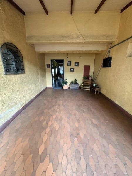 Casa en venta Valle Del Cauca Cali Urbanización La Merced 186 m2 Habitaciones 3 Baños 3 Garajes 2 Precio $490000000