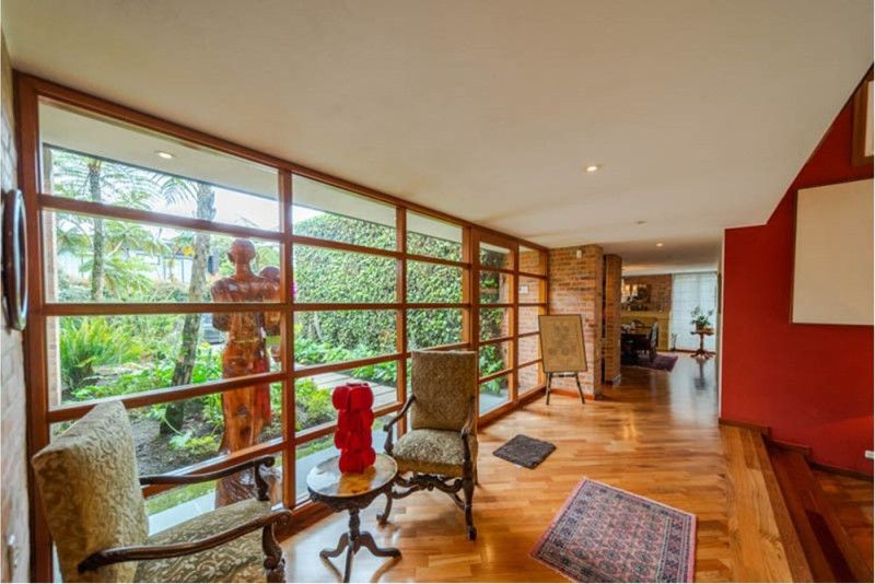 Casa en venta Cundinamarca Bogotá Casa Blanca 360 m2 Habitaciones 3 Baños 5 Garajes 5 Precio $2600000000