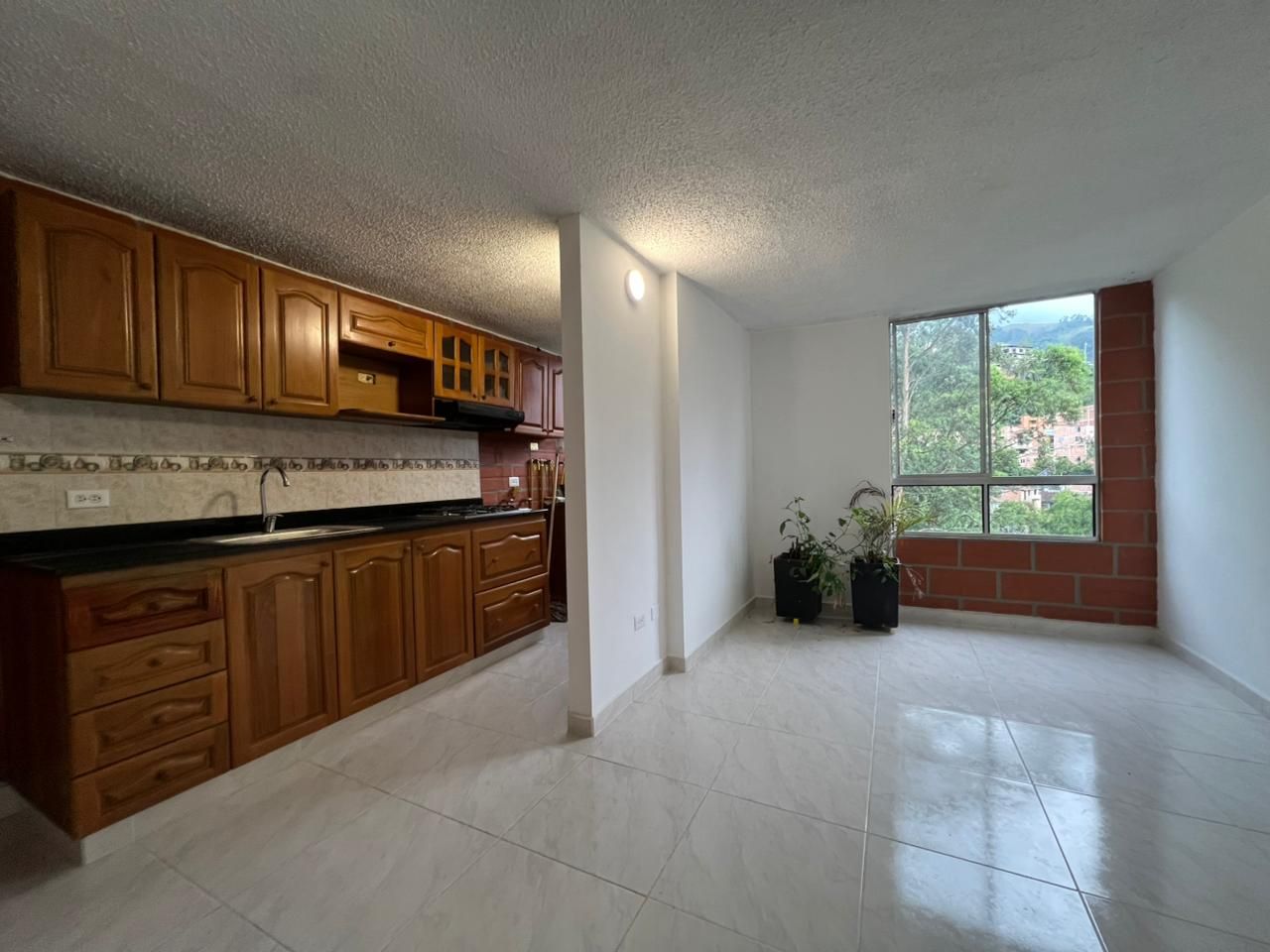 Apartamento en arriendo Antioquia Envigado San José 60 m2 Habitaciones 3 Baños 2 Garajes 1 Precio $2250000
