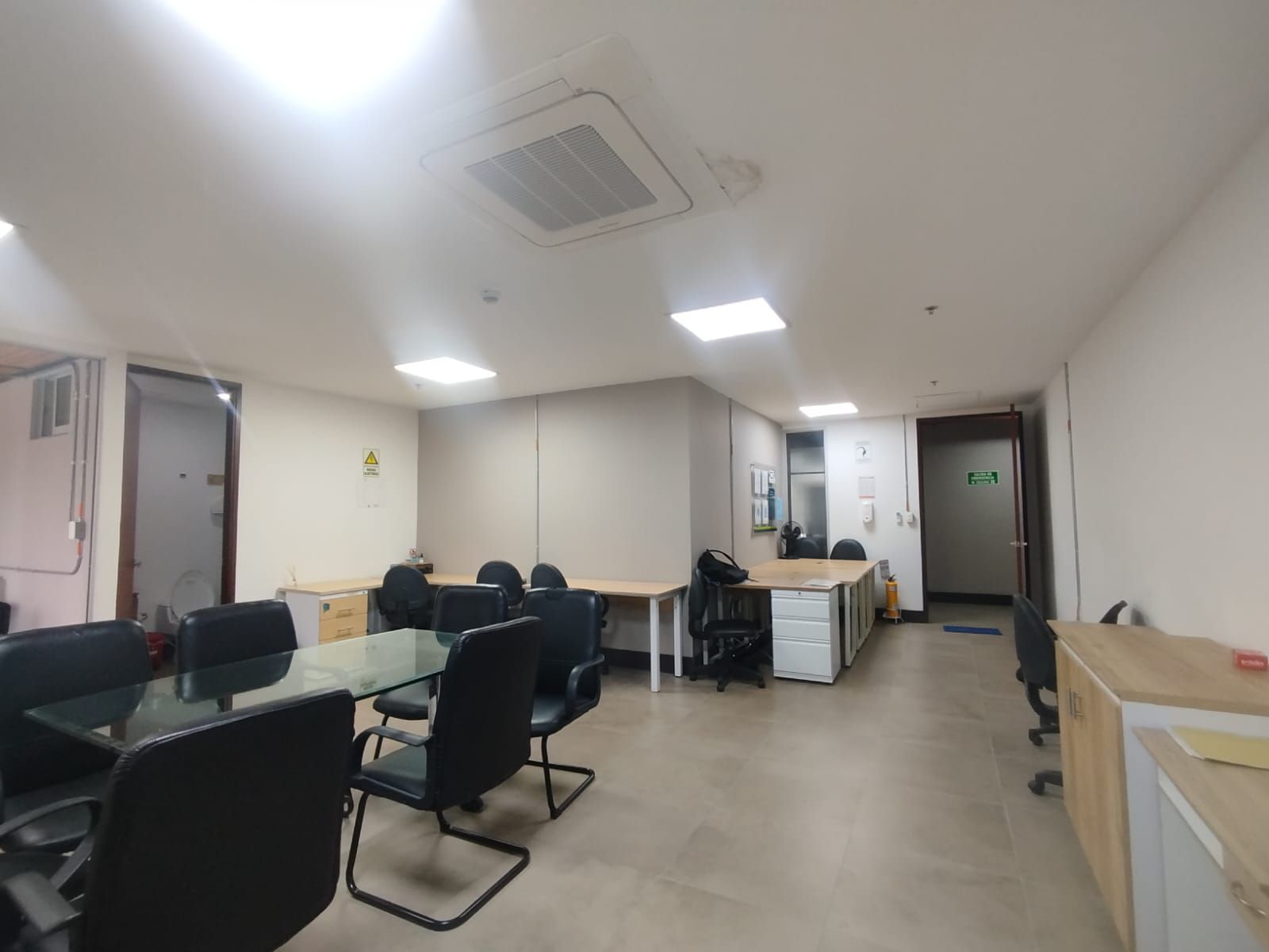 Oficina en arriendo Risaralda Pereira Mejia Robledo 47 m2 Habitaciones 0 Baños 1 Garajes 1 Precio $3050000