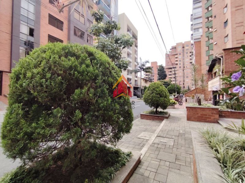 Casa en arriendo Antioquia Medellín Los Conquistadores 118 m2 Habitaciones 3 Baños 2 Garajes 2 Precio $4500000