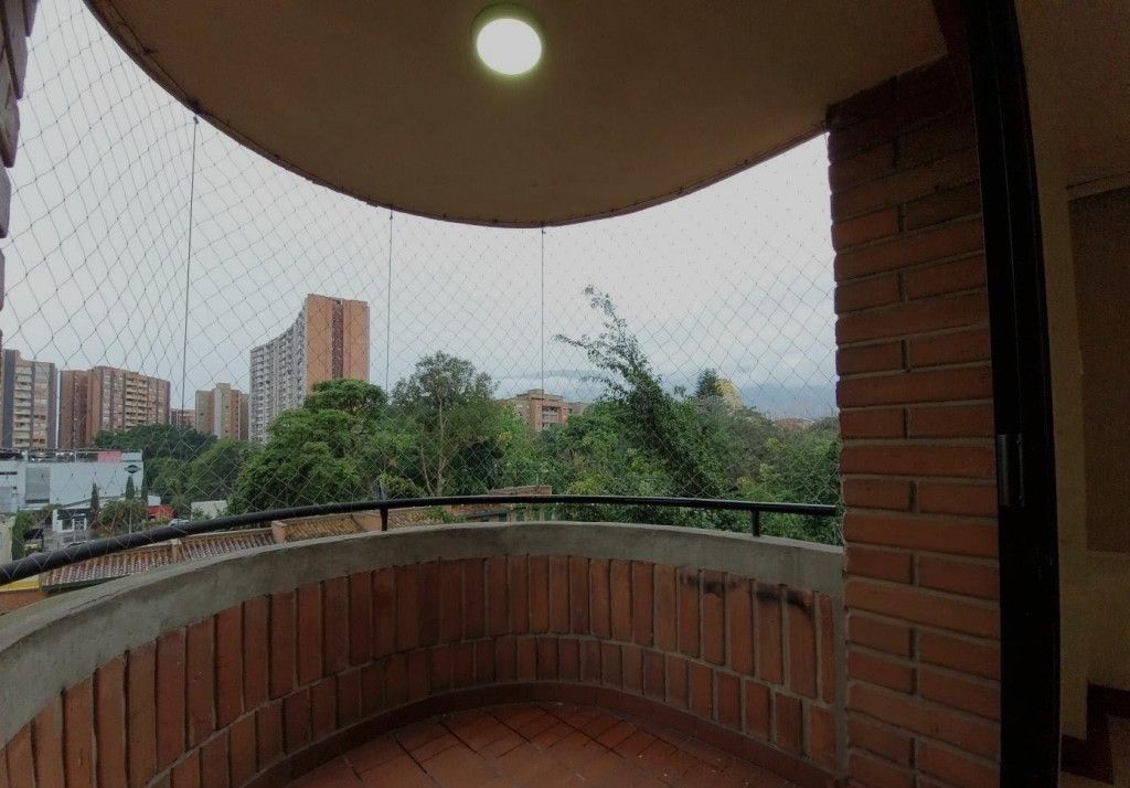 Apartamento en venta Antioquia Envigado Portal Del Valle 120 m2 Habitaciones 4 Baños 3 Garajes 1 Precio $720000000