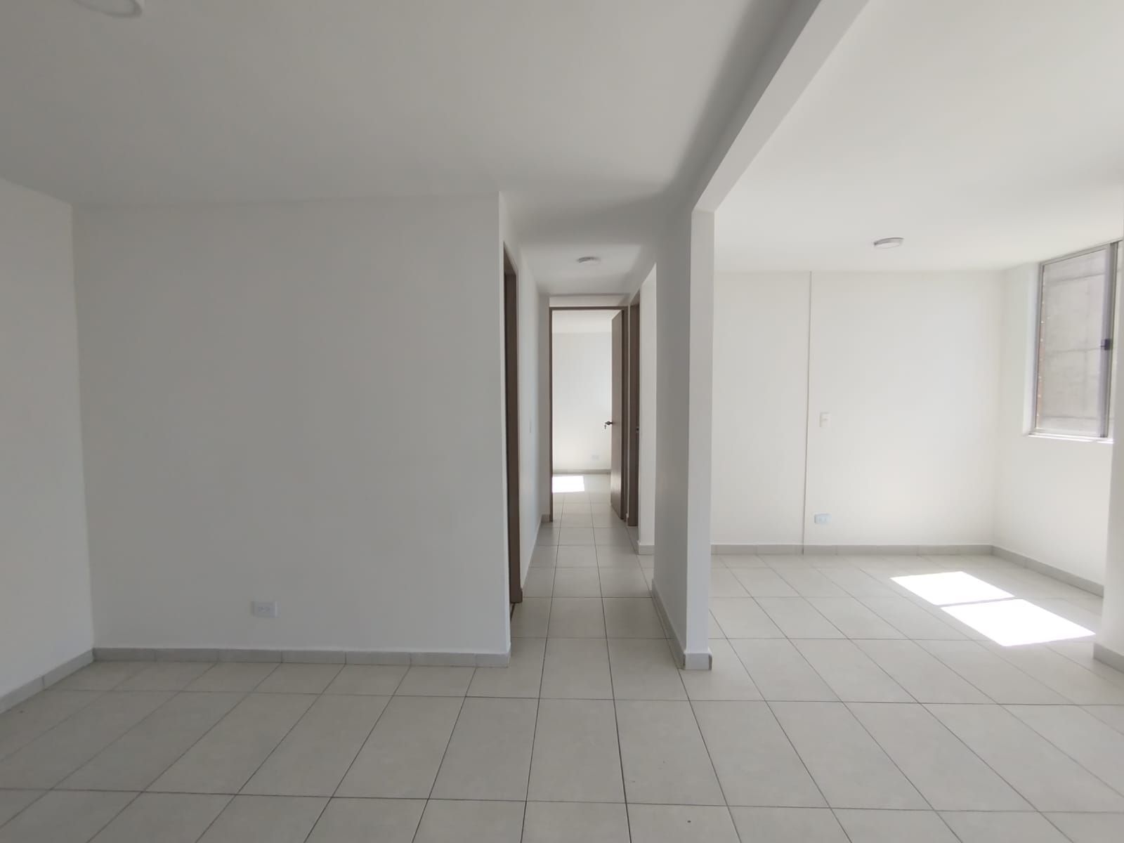 Apartamento en arriendo Antioquia Rionegro Centro 50 m2 Habitaciones 2 Baños 2 Garajes 1 Precio $1900000