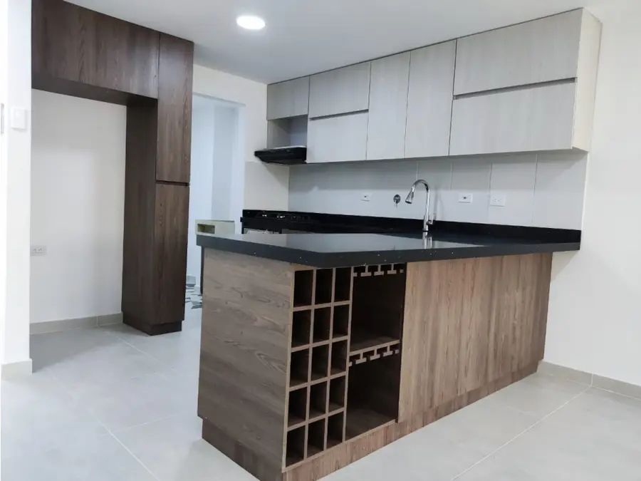 Apartamento en venta Antioquia Medellín Shellmar 68 m2 Habitaciones 3 Baños 2 Garajes 1 Precio $360000000