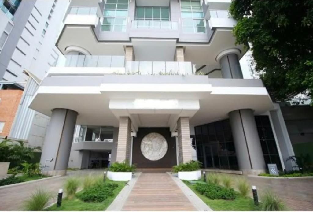 Apartamento en arriendo Bolívar Cartagena Urbanizacion Colombiaton 96 m2 Habitaciones 2 Baños 3 Garajes 0 Precio $10200000