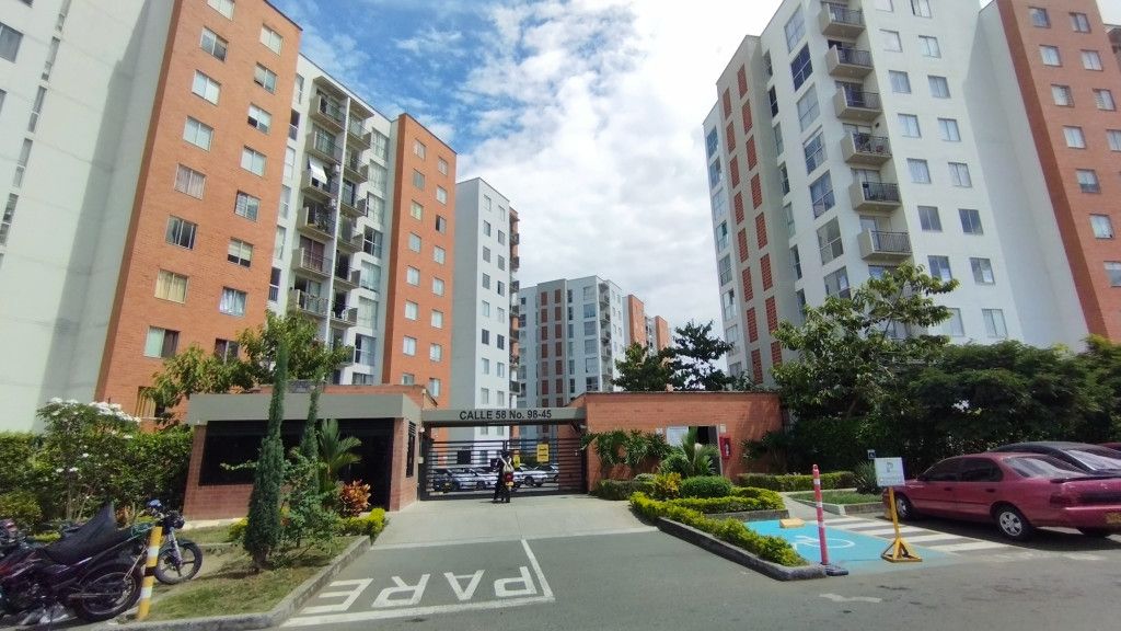 Apartamento en arriendo Valle Del Cauca Cali El Trébol 62 m2 Habitaciones 2 Baños 2 Garajes 0 Precio $1800000