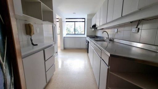 Apartamento en arriendo Antioquia Medellín Urbanizacion Castilla Real 175 m2 Habitaciones 3 Baños 3 Garajes 1 Precio $8300000