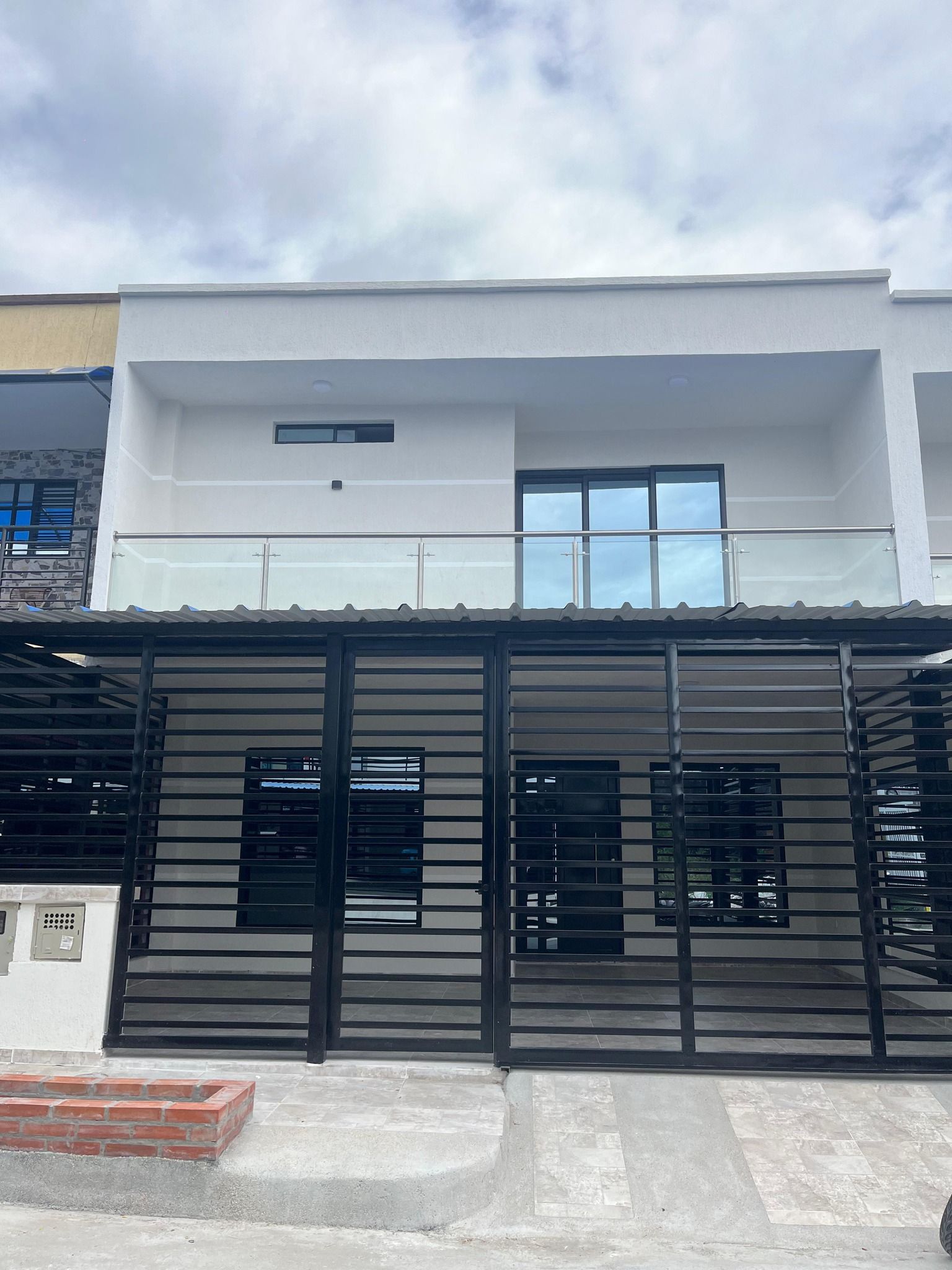 Casa en venta Huila Neiva El Faro 105 m2 Habitaciones 4 Baños 4 Garajes 1 Precio $390000000