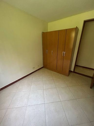 Apartamento en arriendo Antioquia Medellín Altamira 60 m2 Habitaciones 3 Baños 2 Garajes 1 Precio $2100000