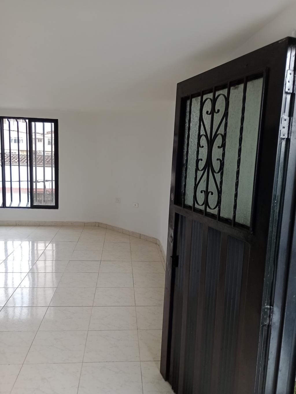Apartamento en arriendo Valle Del Cauca Cali El Diamante 58 m2 Habitaciones 2 Baños 1 Garajes 0 Precio $680000