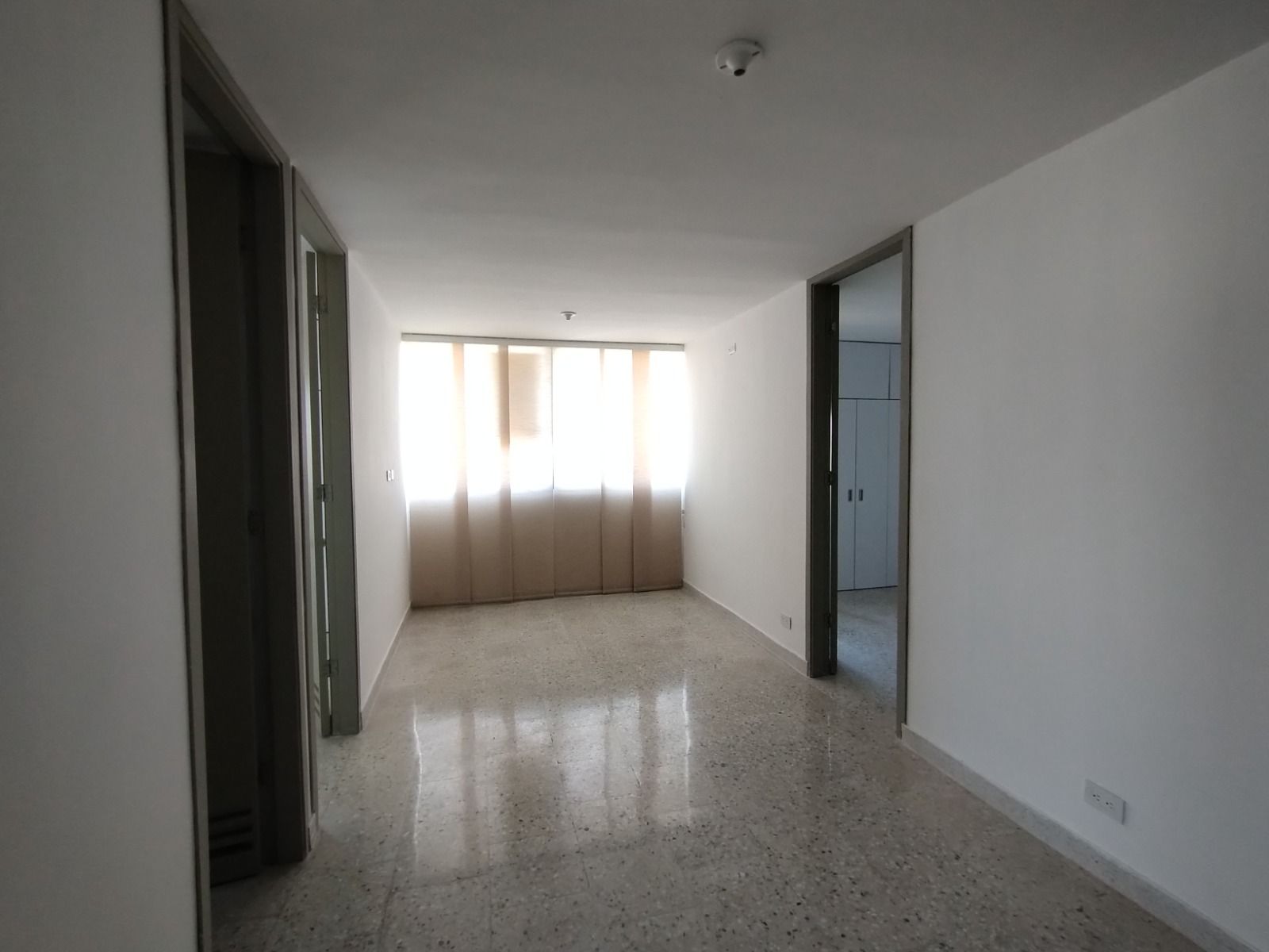 Apartamento en arriendo Atlántico Barranquilla Paraiso 56 m2 Habitaciones 2 Baños 2 Garajes 1 Precio $2100000