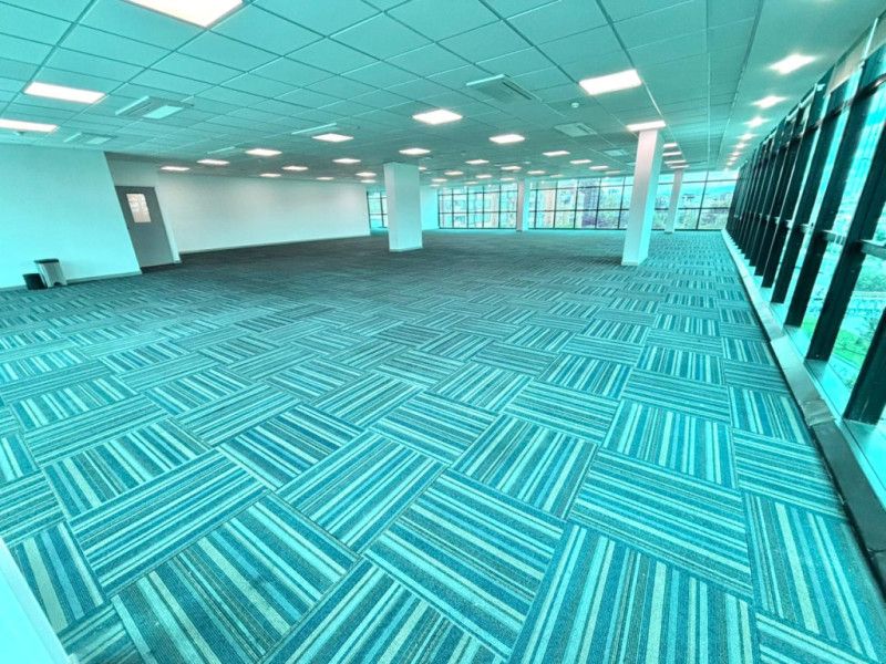 Oficina en arriendo Cundinamarca Bogotá Chico 350 m2 Habitaciones 0 Baños 2 Garajes 8 Precio $32302160