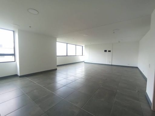 Oficina en arriendo Antioquia Envigado Alcalá 77 m2 Habitaciones 0 Baños 1 Garajes 1 Precio $6894150