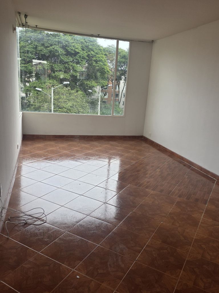 Apartamento en arriendo Cundinamarca Bogotá Villa Nova 75 m2 Habitaciones 3 Baños 2 Garajes 1 Precio $2250000