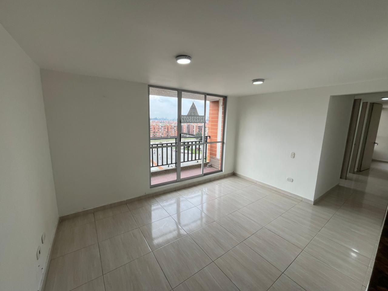 Apartamento en arriendo Cundinamarca Bogotá Madelena Iii Y Iv 55 m2 Habitaciones 3 Baños 2 Garajes 0 Precio $1220000