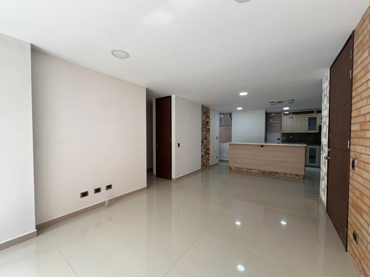 Apartamento en arriendo Antioquia Envigado La Inmaculada 150 m2 Habitaciones 3 Baños 4 Garajes 2 Precio $6150000