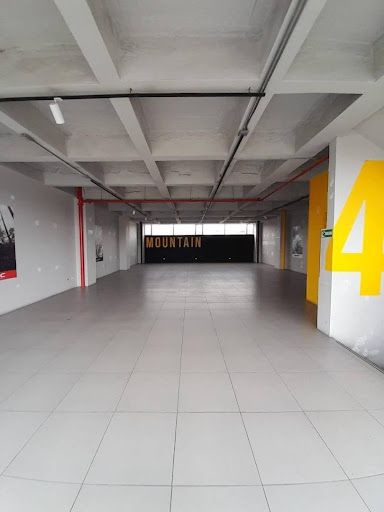 Edificio en arriendo Cundinamarca Bogotá El Salitre 870 m2 Habitaciones 0 Baños 3 Garajes 7 Precio $18000000