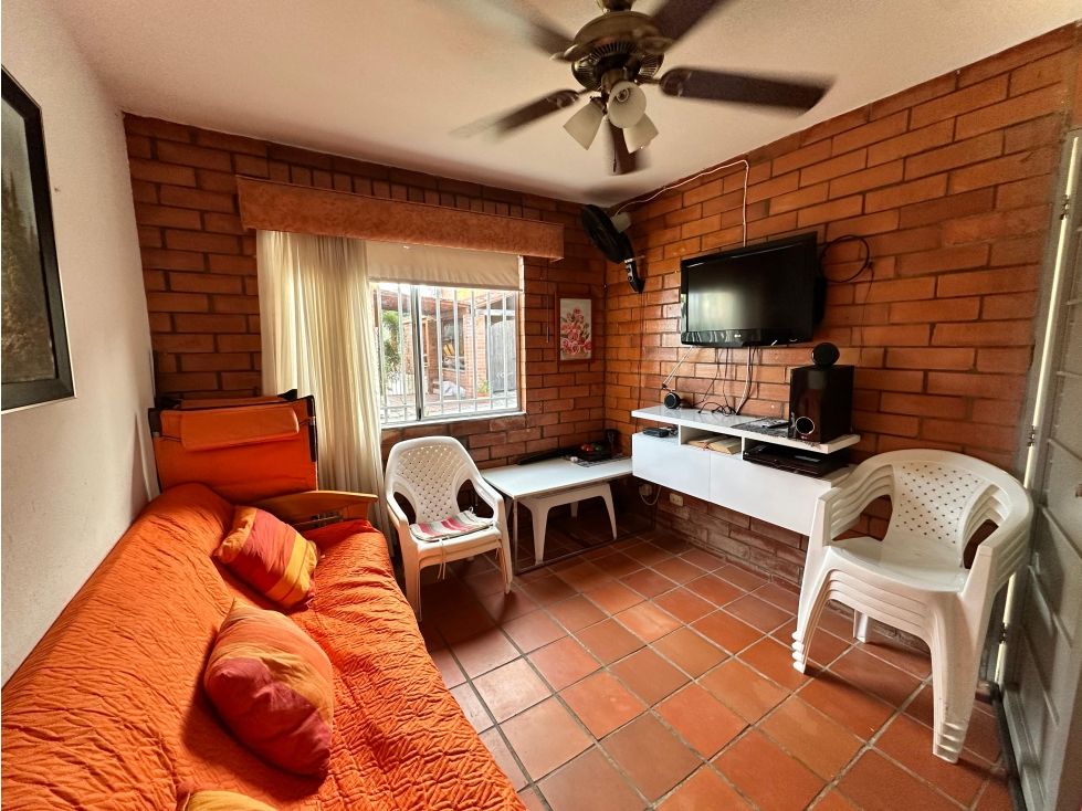 Casa en venta Antioquia Santafé De Antioquia Santafé De Antioquia 86 m2 Habitaciones 4 Baños 3 Garajes 1 Precio $330000000