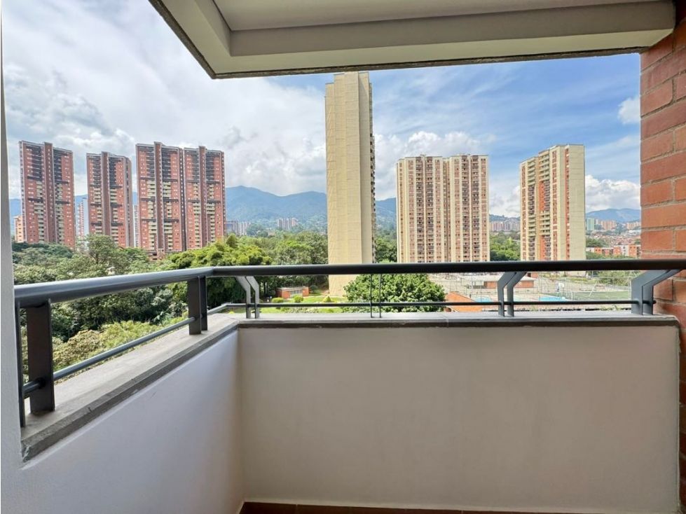 Apartamento en venta Antioquia Itagüí Itagüí 61 m2 Habitaciones 2 Baños 2 Garajes 1 Precio $448000000