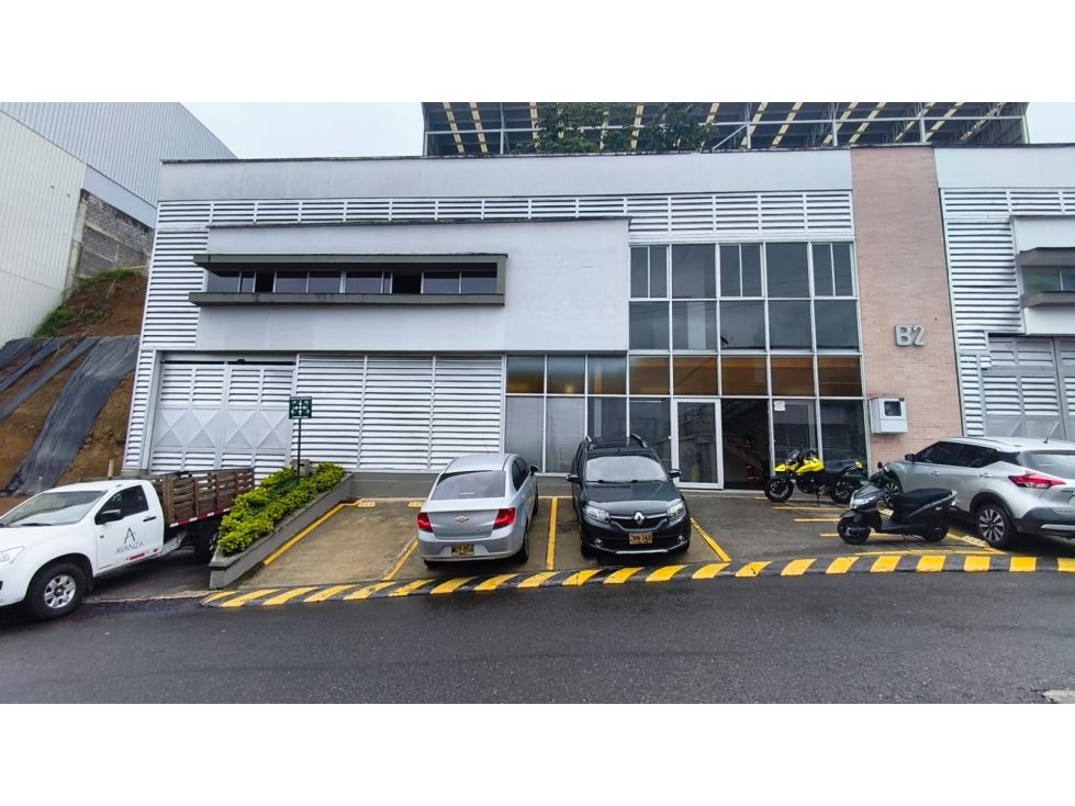 Bodega en arriendo Risaralda Pereira Asd 434 m2 Habitaciones 0 Baños 2 Garajes 12 Precio $17600000