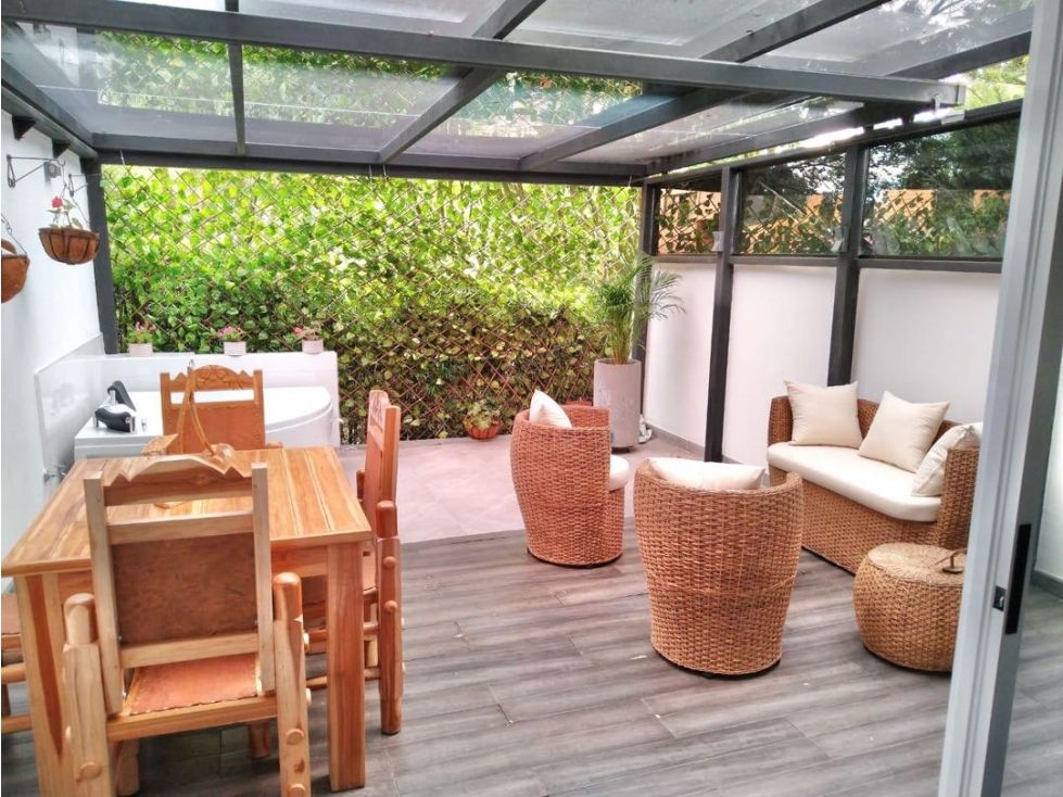 Casa en venta Antioquia Medellín Urbanizacion Villa Linda 230 m2 Habitaciones 3 Baños 2 Garajes 4 Precio $1350000000