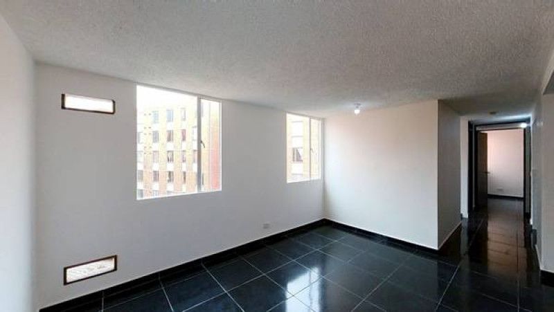 Apartamento en venta Cundinamarca Soacha Cr La Fortuna Et I 50 m2 Habitaciones 3 Baños 1 Garajes 0 Precio $137000000