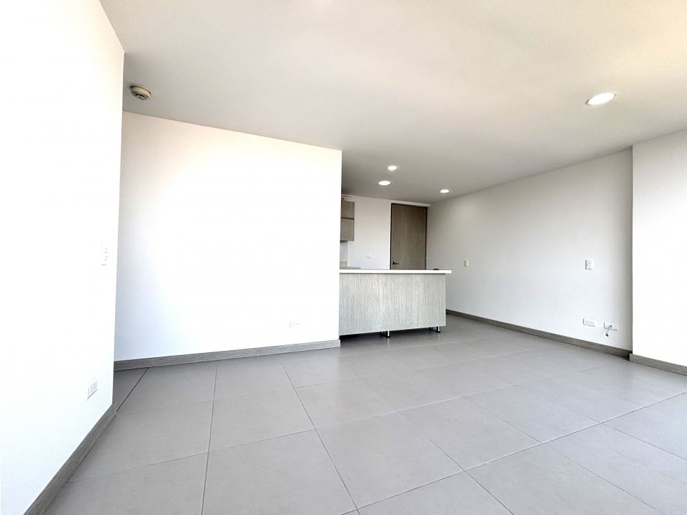 Apartamento en arriendo Antioquia Sabaneta Tres Esquinas 67 m2 Habitaciones 3 Baños 2 Garajes 1 Precio $2790000