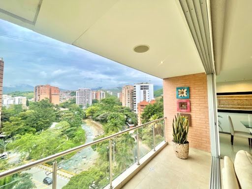 Apartamento en venta Valle Del Cauca Cali Normandía 161 m2 Habitaciones 3 Baños 4 Garajes 2 Precio $1200000000