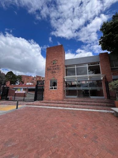 Casa en arriendo Cundinamarca Bogotá San Jorge 68 m2 Habitaciones 3 Baños 3 Garajes 2 Precio $2100000