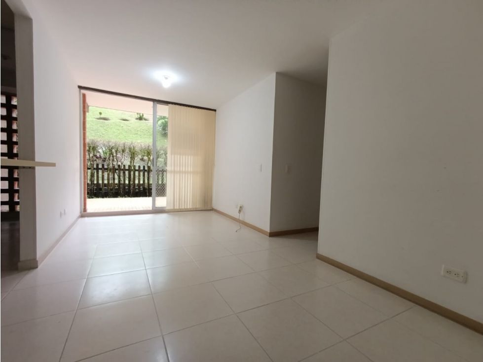 Apartamento en arriendo Antioquia Medellín El Chingui 95 m2 Habitaciones 3 Baños 2 Garajes 1 Precio $2800000