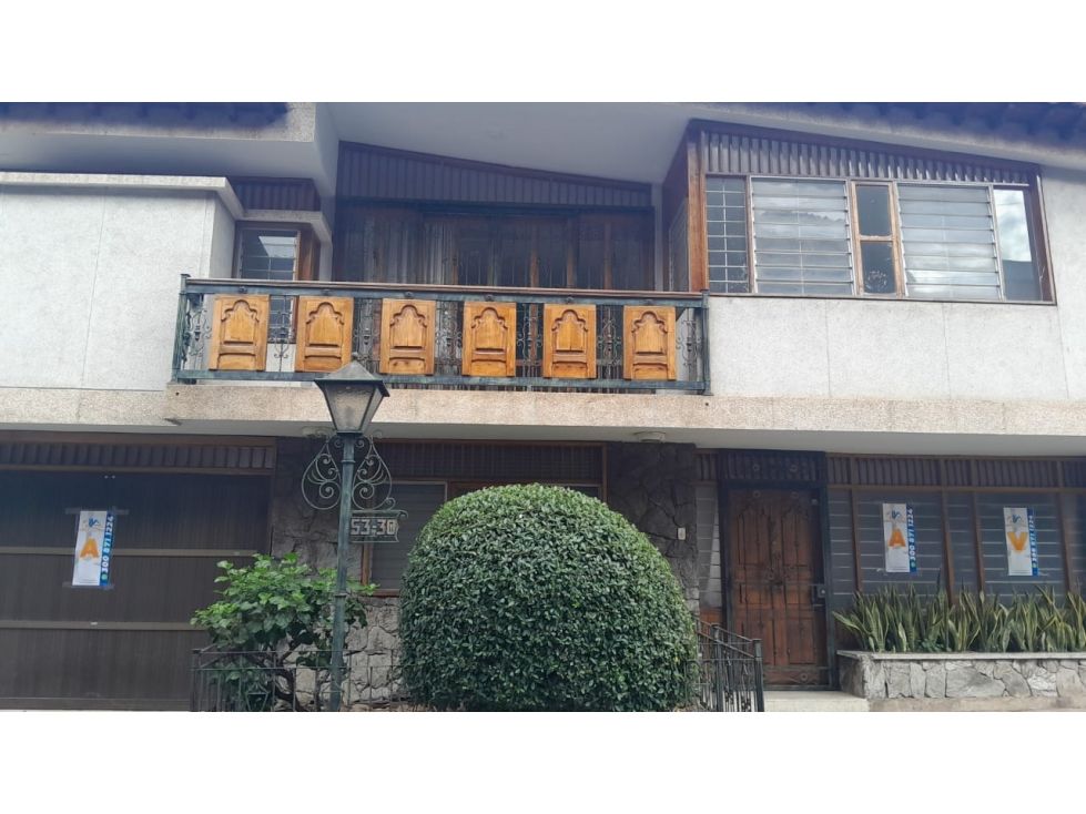 Casa en arriendo o venta Santander Bucaramanga Alvarez Las Americas 300 m2 Habitaciones 6 Baños 6 Garajes 1 Precio venta $1700000000 Precio arriendo $12000000