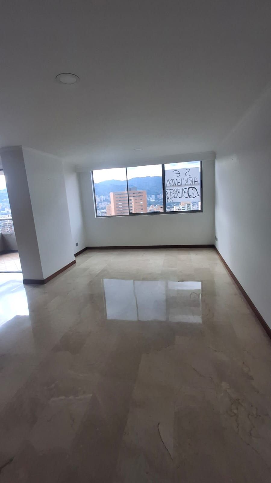 Apartamento en arriendo Antioquia Medellín Los Balsos No 2 160 m2 Habitaciones 3 Baños 4 Garajes 2 Precio $6900000