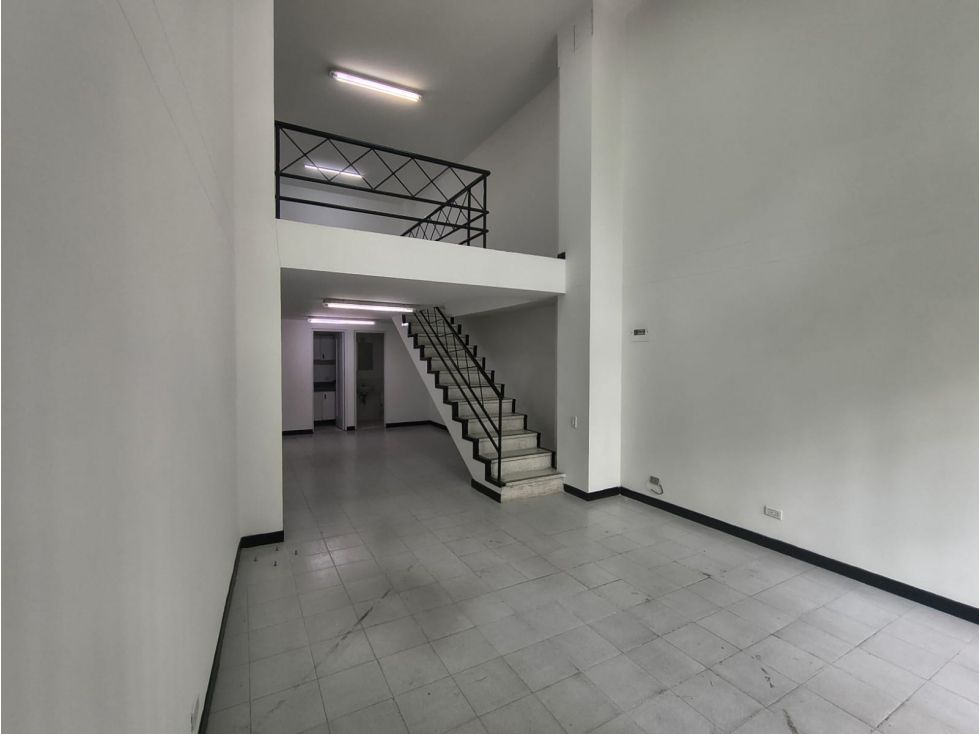 Local en arriendo Antioquia Medellín Lorena 80 m2 Habitaciones 0 Baños 1 Garajes 1 Precio $5600000