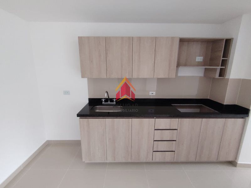 Apartamento en venta Antioquia Envigado Zona Centro 80 m2 Habitaciones 3 Baños 2 Garajes 0 Precio $460000000