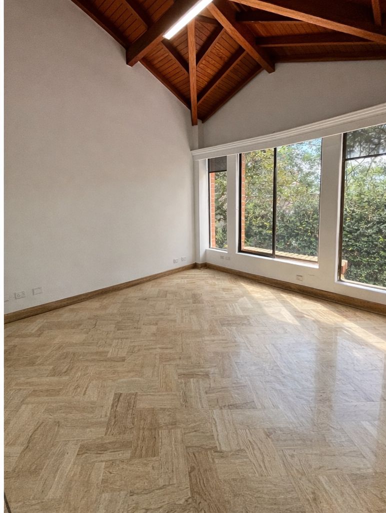 Casa en venta Antioquia Envigado Zúñiga 625 m2 Habitaciones 4 Baños 4 Garajes 1 Precio $1600000000