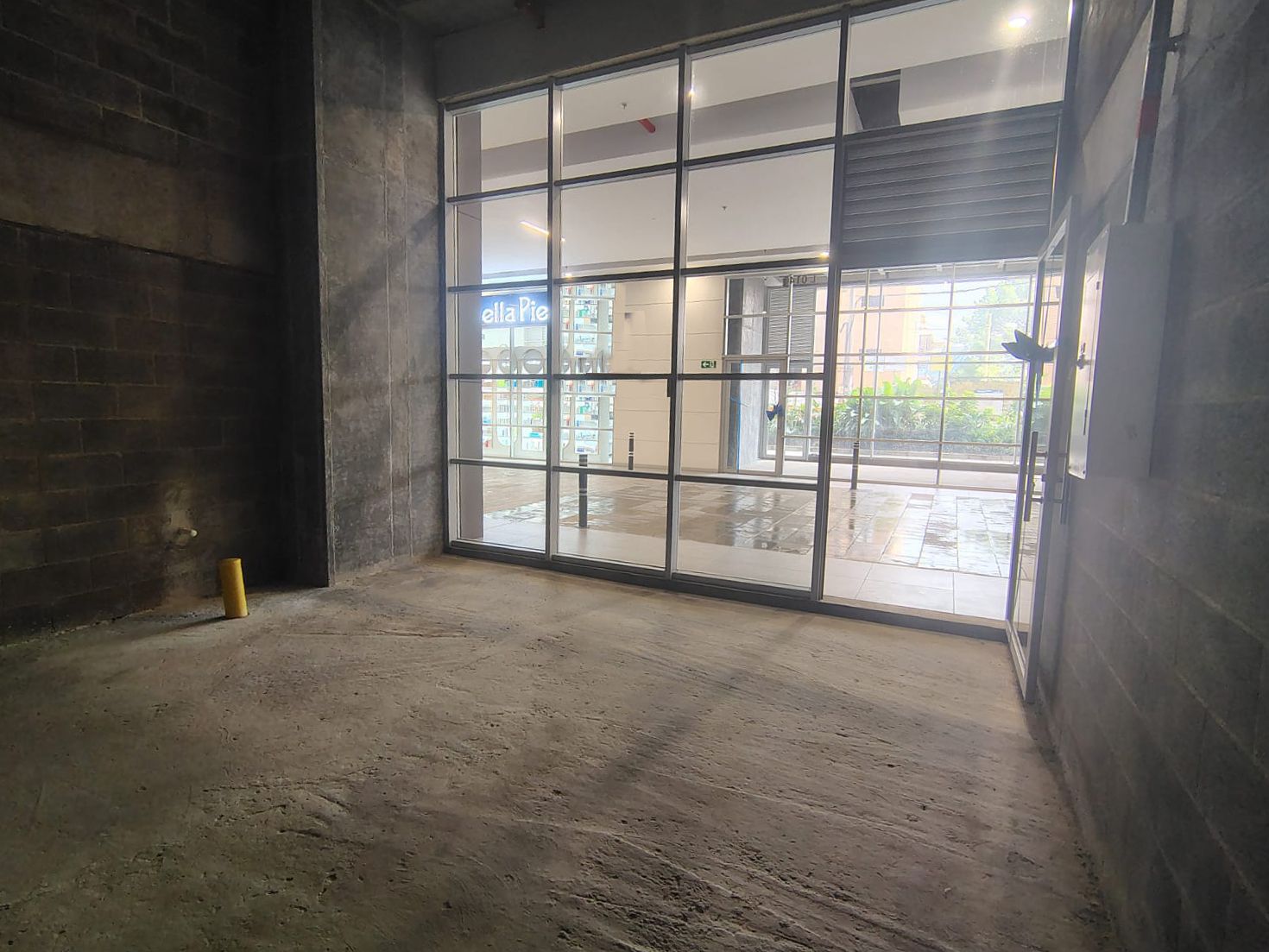 Local en arriendo Antioquia Medellín Villa Carlota 30 m2 Habitaciones 0 Baños 0 Garajes 0 Precio $5400000