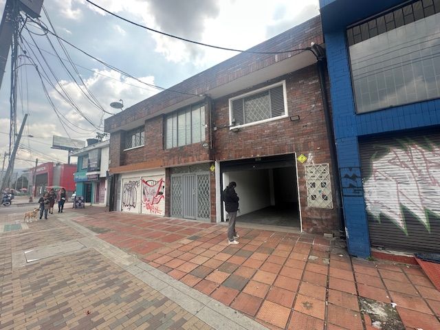 Local en arriendo Cundinamarca Bogotá La Castellana 180 m2 Habitaciones 0 Baños 1 Garajes 0 Precio $5500000