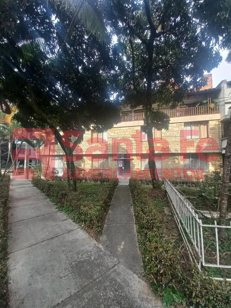 Casa en arriendo Antioquia Medellín Florida Nueva 145 m2 Habitaciones 4 Baños 2 Garajes 0 Precio $2900000