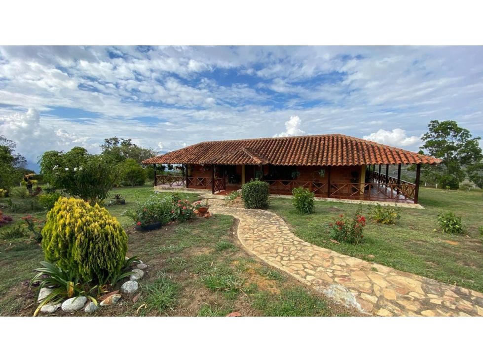 Casa Campestre en venta Santander Los Santos Los Santos 300 m2 Habitaciones 5 Baños 3 Garajes 2 Precio $800000000