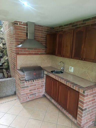 Casa en arriendo Antioquia Medellín El Tesoro 340 m2 Habitaciones 5 Baños 4 Garajes 2 Precio $22500000