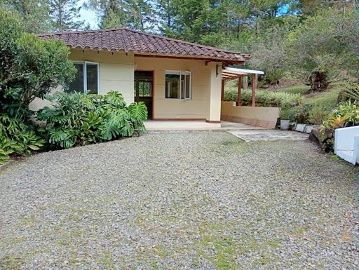 Casa en arriendo Antioquia El Retiro El Retiro 75 m2 Habitaciones 2 Baños 1 Garajes 1 Precio $3800000