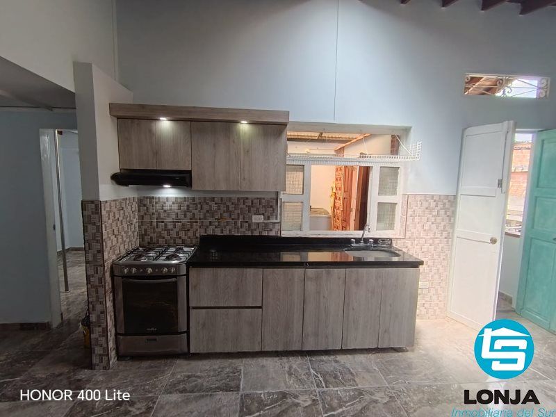 Casa en arriendo Antioquia Itagüí San Pío X 95 m2 Habitaciones 3 Baños 2 Garajes 0 Precio $2000000