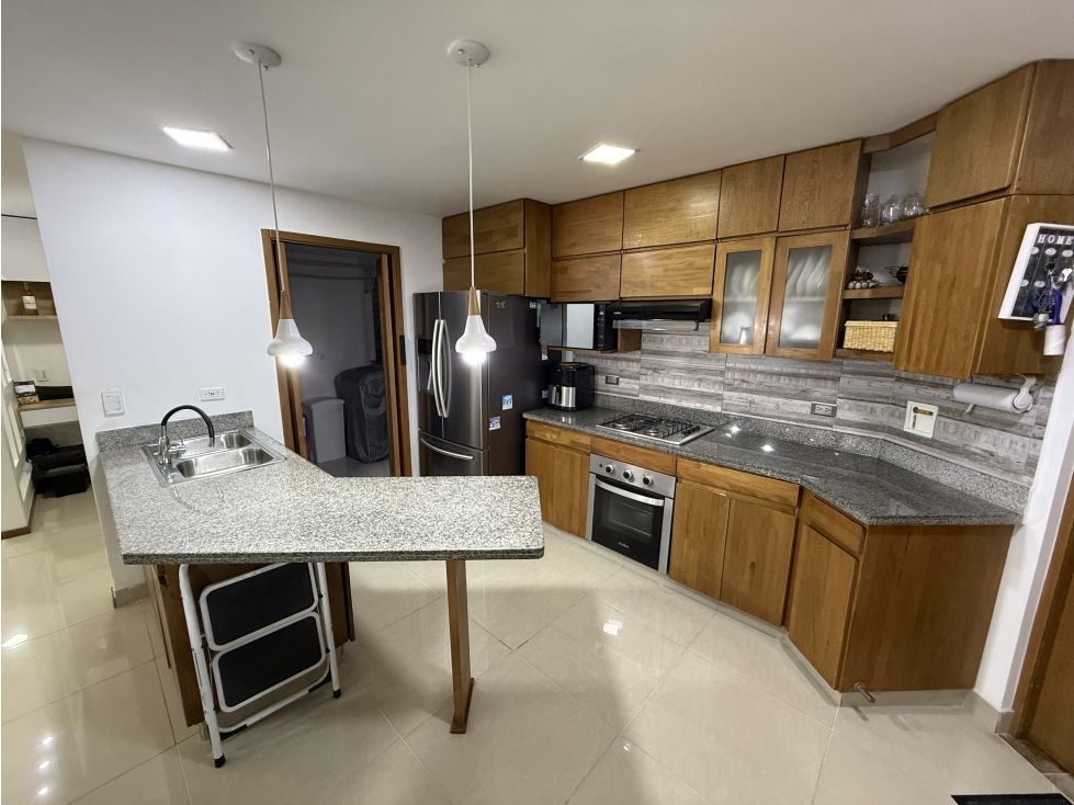 Apartamento en venta Antioquia Sabaneta Vereda La Doctora 161 m2 Habitaciones 3 Baños 3 Garajes 1 Precio $770000000